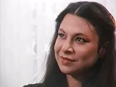 Mājās palikusi viena ar boner