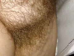 Sieva, nosūtot tex, es filmu viņas hairy pussy, zīlītes, vēders
