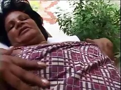 54yr vecs melns vecenīte, vanessa patīk sūkāt un fuck bbc
