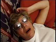 Angļu hairy granny barbara