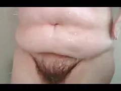 Dušā, viņas lielās ass, hairy pussy BBW sieva