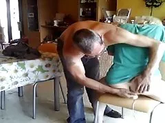 Man matains sarah dildoing vecāks vīrs ar