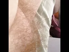 Wifes mīkstu kārta hairy pussy mound, vēderu, kājas